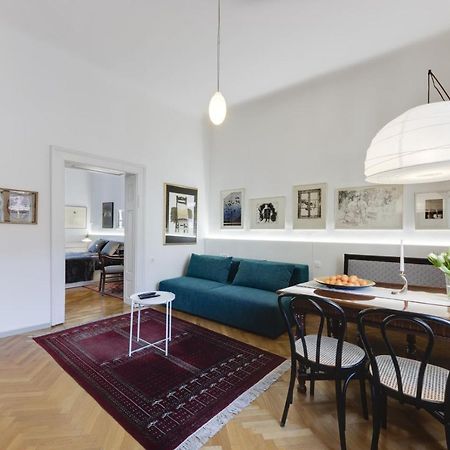 City Center Apartment With Parking Любляна Екстер'єр фото