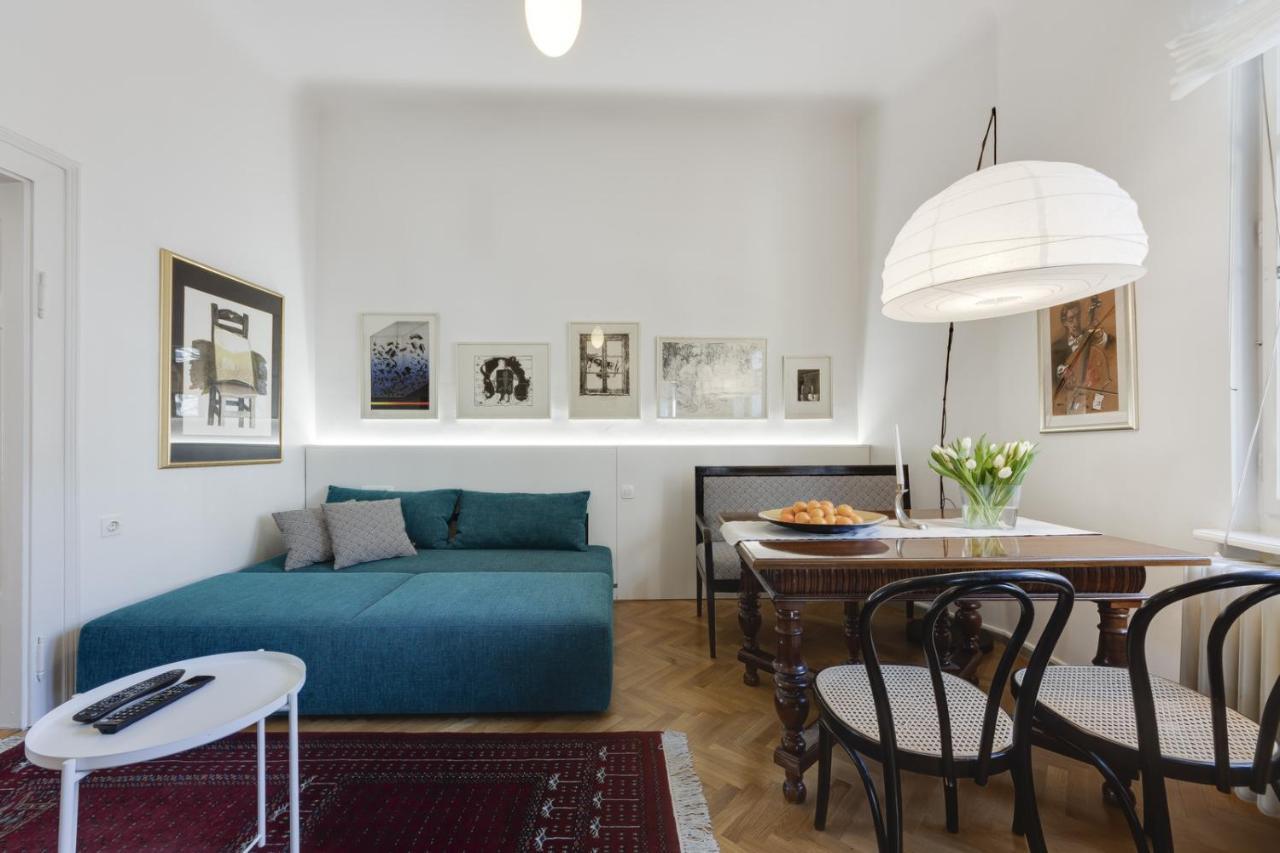 City Center Apartment With Parking Любляна Екстер'єр фото